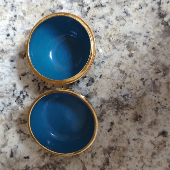 CLOISONNE Chinese APPLE TRINKET JEWELRY BOX - great condition - 4.5" Tall - Picture 3 of 6